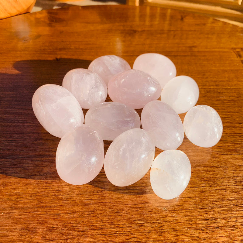 Ellipse roulée en quartz rose