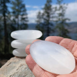 CONCOURS GRATUIT ! Selenite Palmstone - (Payez simplement les frais d’expédition)